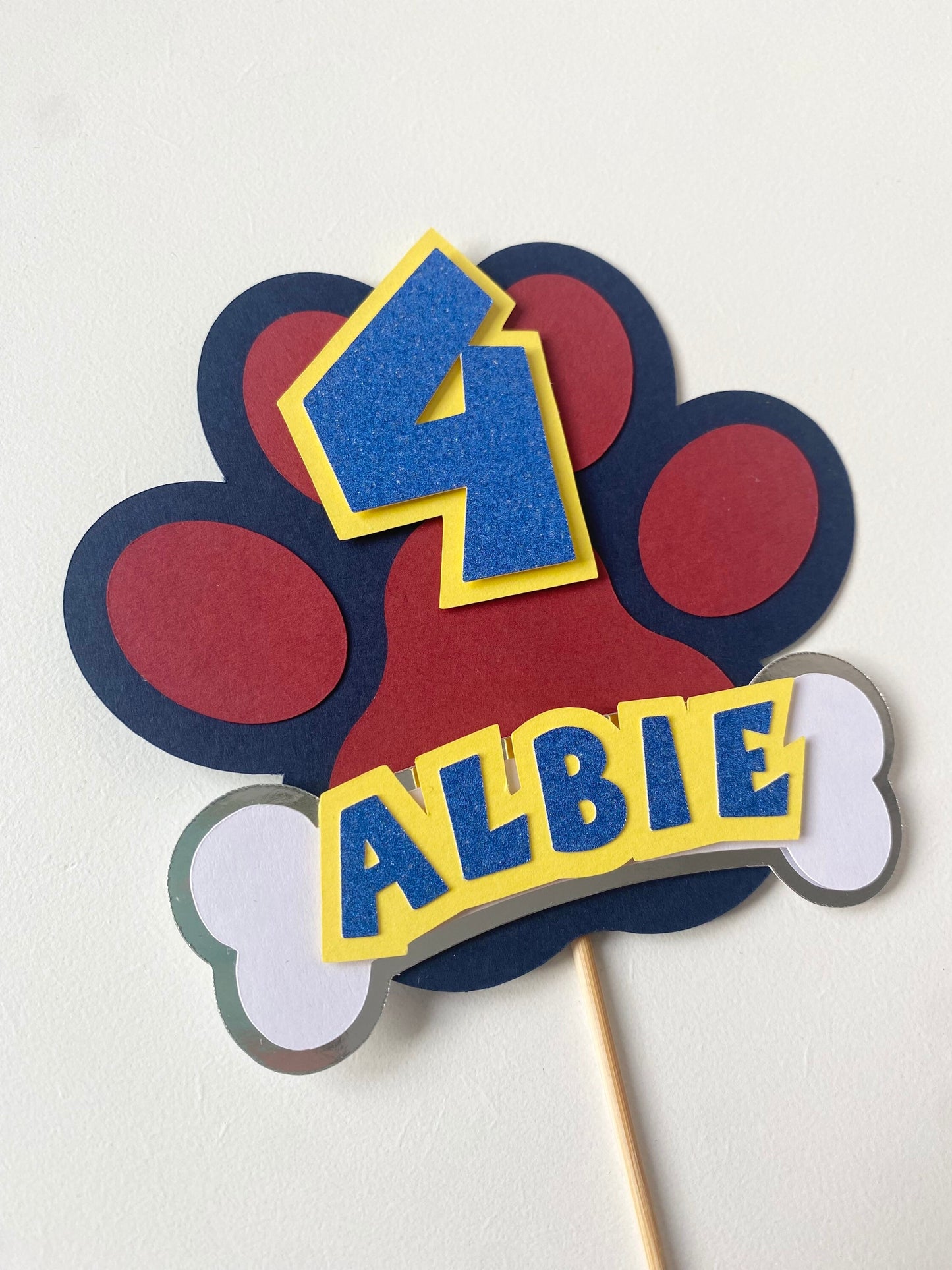 Paw print cake topper
