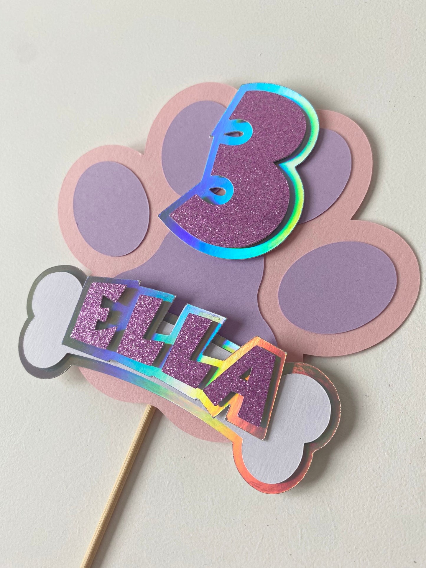 Paw print cake topper
